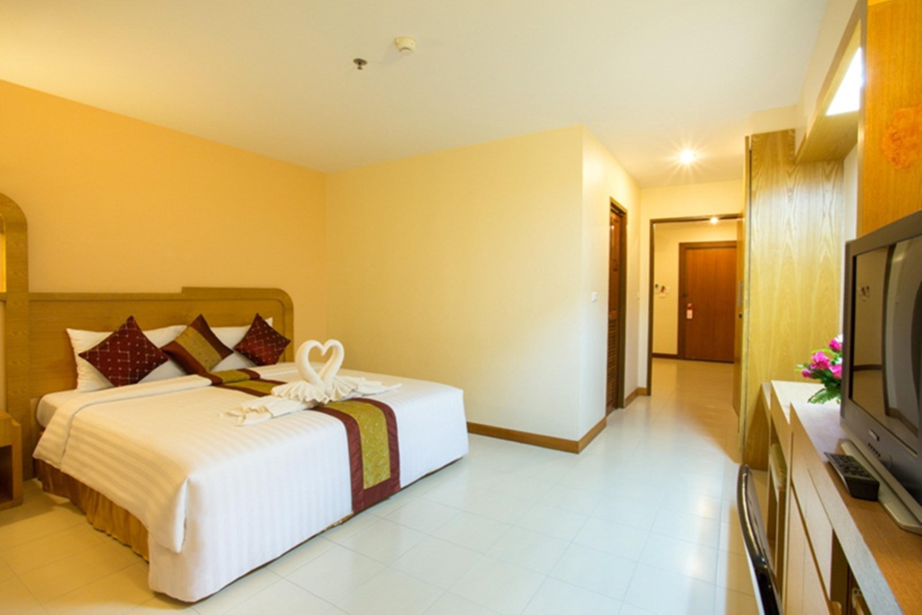Eastiny Plaza Hotel Паттая Екстер'єр фото