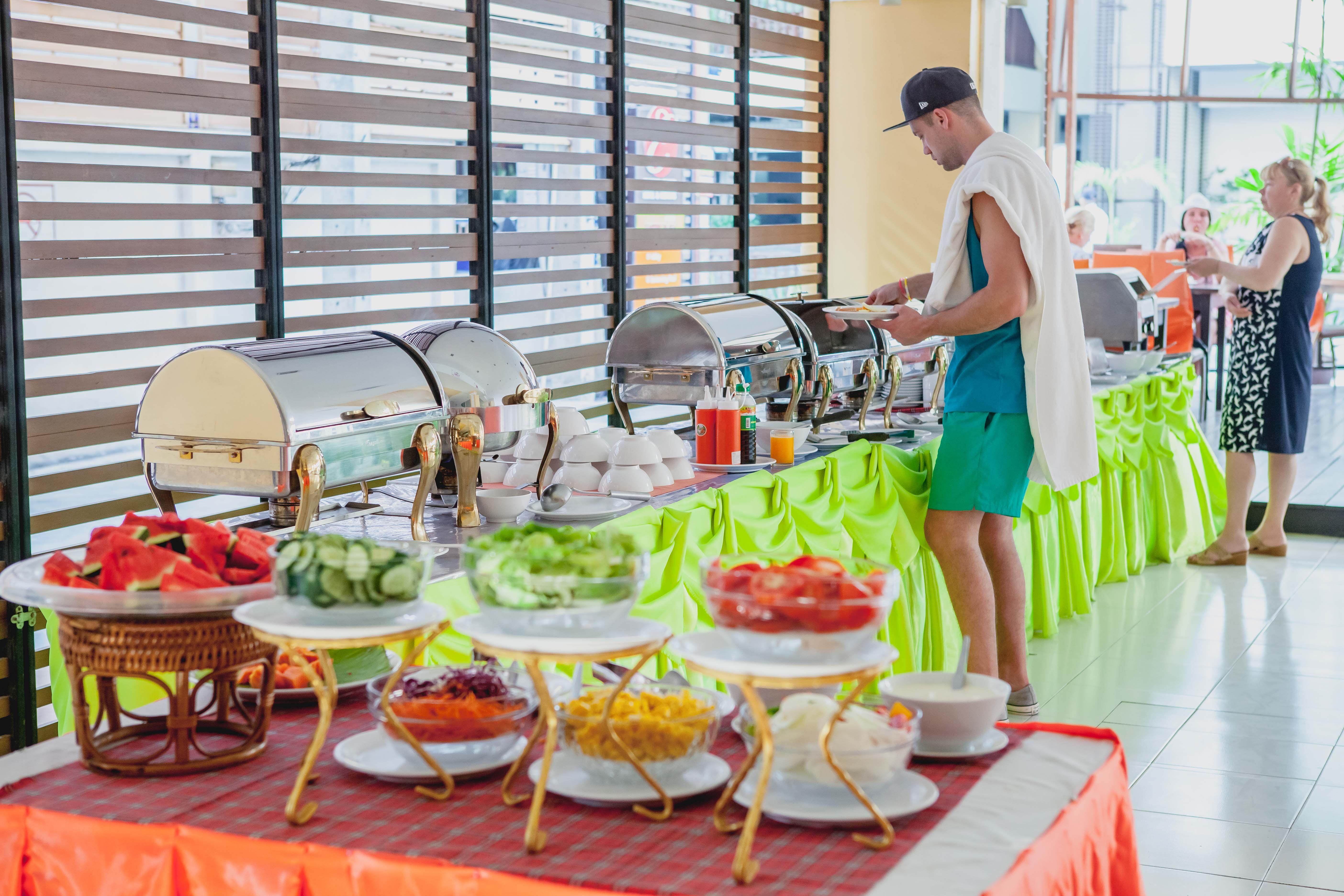 Eastiny Plaza Hotel Паттая Екстер'єр фото